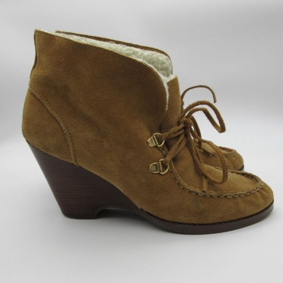 Michael Kors women's sheepskin suede lined wedge ankle boots 8.5 - Picture 2 of 12